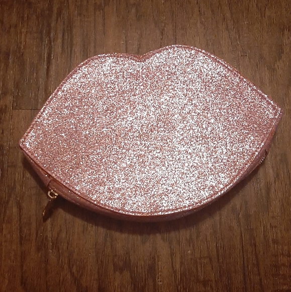 Shimmery Pink Clutch shaped like lips. - Picture 2 of 2